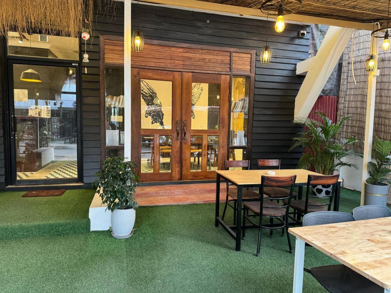 The Hive Hotel Siem Reap Luaran gambar